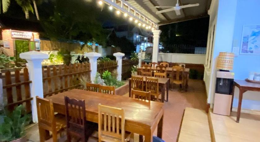 Singharat Guesthouse – Luang Prabang, LA