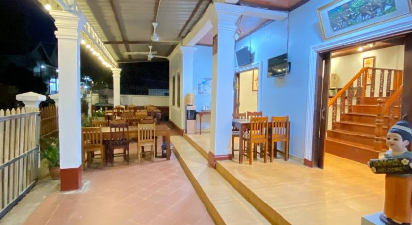 Singharat Guesthouse – Luang Prabang, LA
