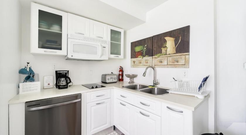 Miami Beach Villa Italia by At Mine Hospitality 3-Star Accommodation suite