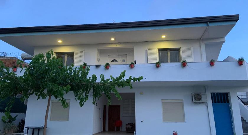 Villa Alvara