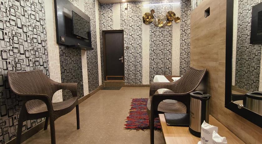 Hotel Pardesi - image 18