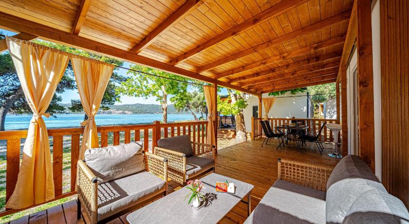 Mobile Homes Adriatic Kampovi Perna Orebic - image 8