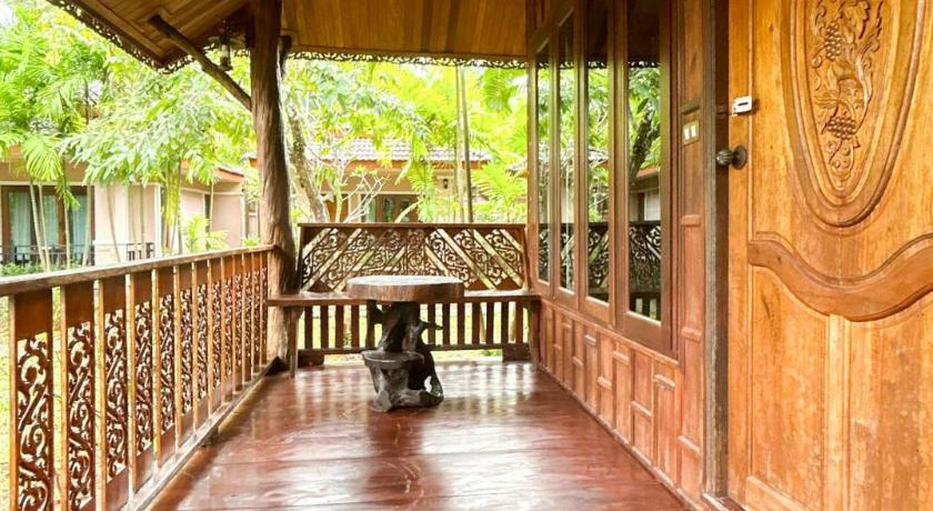 Image of Family Bungalow 12