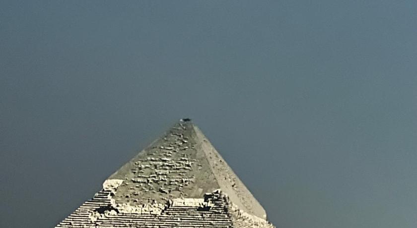 Star vysta pyramids view inn