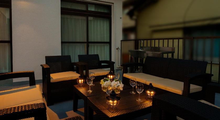 YokaYado Kagoshima Chuo - Retro Style Japanese Modern Entire House with Rooftop Balcony
