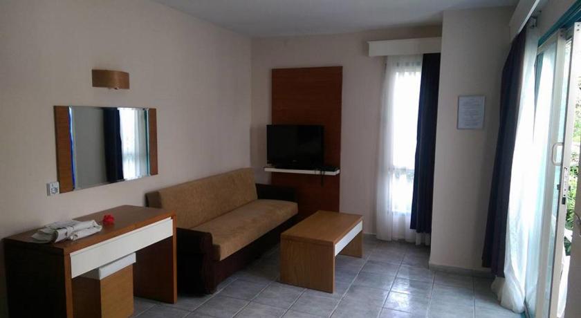 Siesta Beach Apartment photo