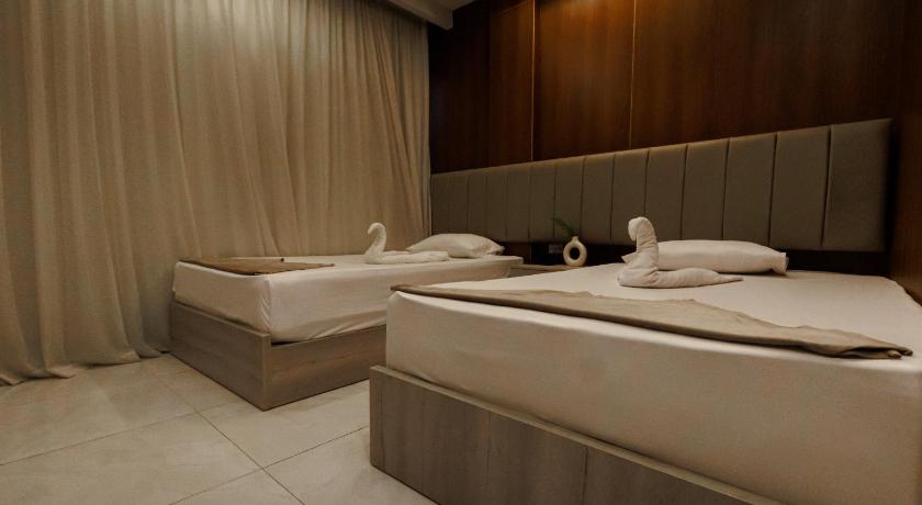 Image of Deluxe Double Room 0