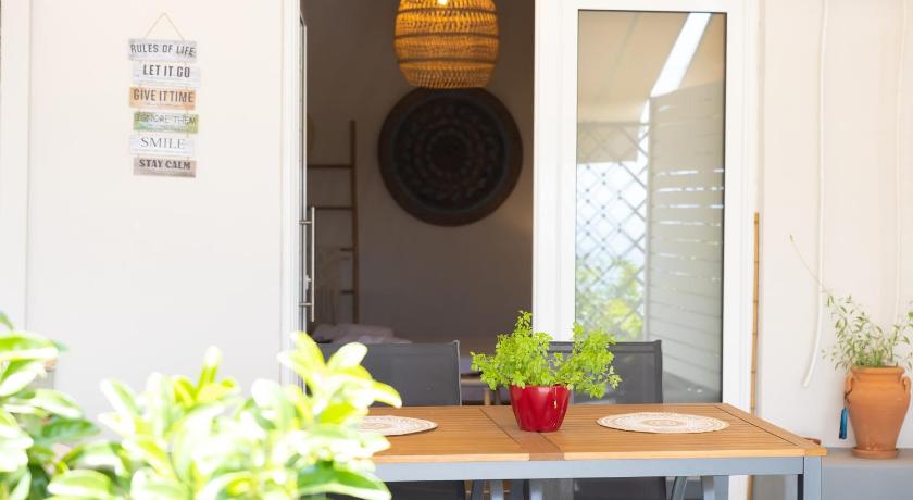 アナビソス New seafront studio 4つ星 シングルルーム 眺望