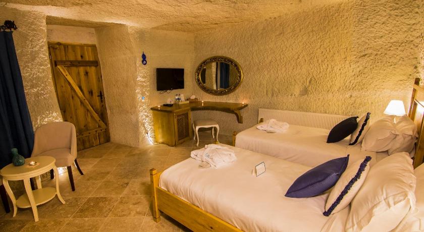 Immagine di Suite Grotta con Giardino (Garden Cave Suite) 0