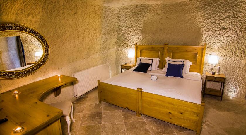 Immagine di Suite Grotta con Giardino (Garden Cave Suite) 1