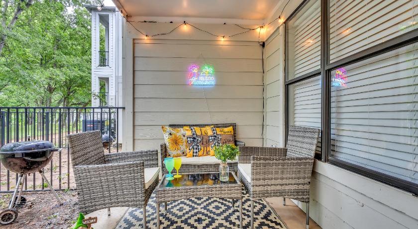 オースティン Casa Marigold ATX - Cozy Stay - Near DT & Airport 4つ星 宿泊施設 プール
