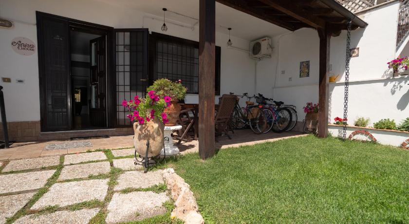 ローマ Anna House 4つ星 シングルルーム スイート