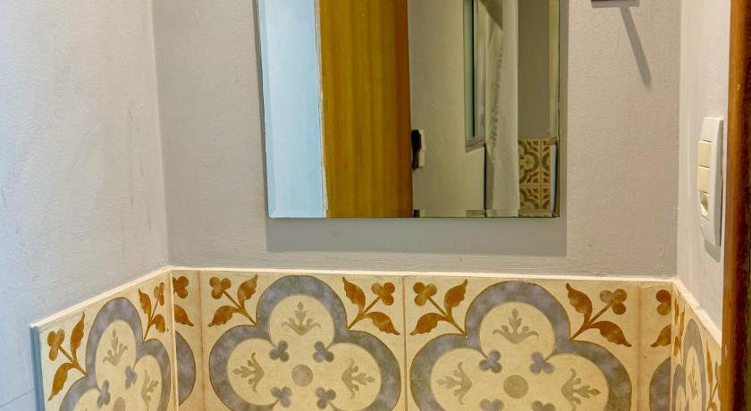 Image of Small Double Room 14