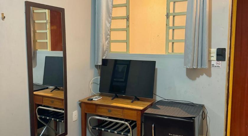 Image of Small Double Room 13