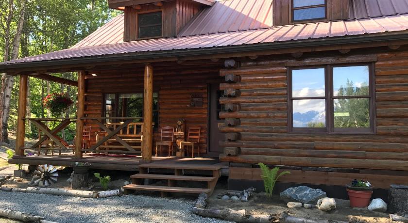 팔머 (AK) Alaska's Harvest Bed and Breakfast and Luxury Log Cabin 4성급 숙소 수영장