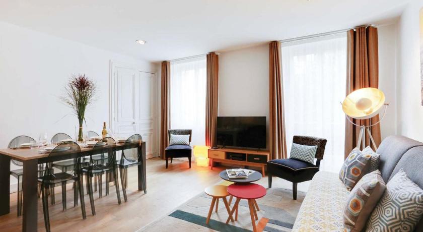 Image of Three-Bedroom Deluxe Apartment 0
