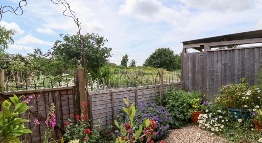 布兰福德论坛 Tiny Willow 3星级 单人房 外观