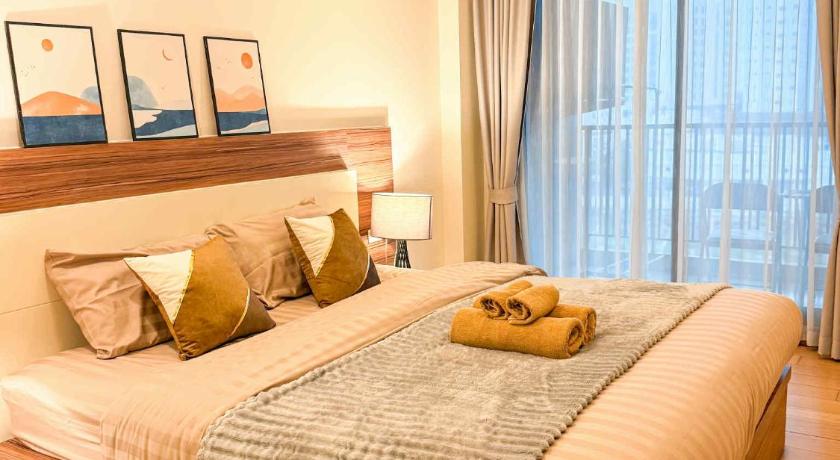 The Astra Luxury Condo near old town