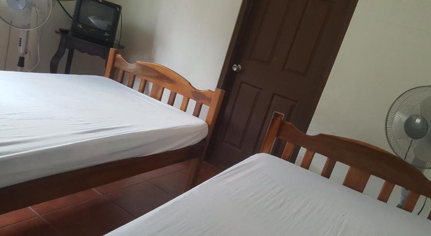 Hostal El Jardin photo