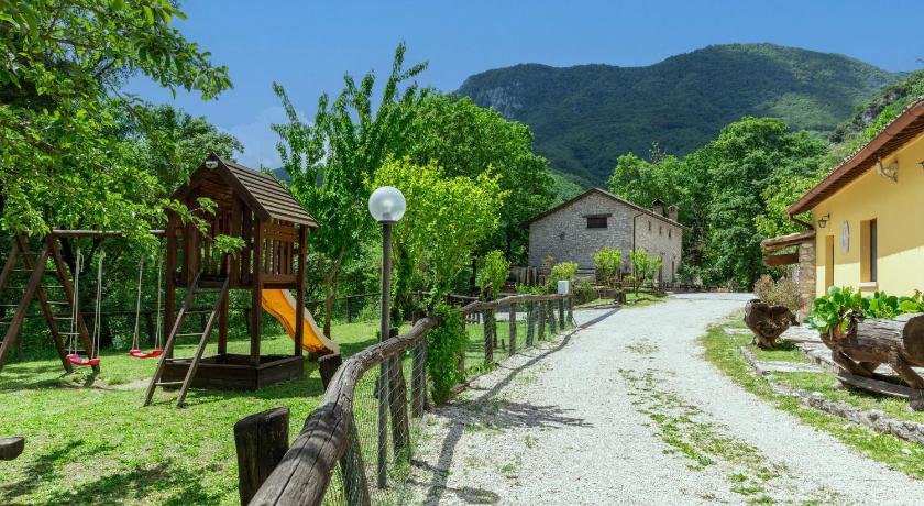 Agriturismo La Ferrera
