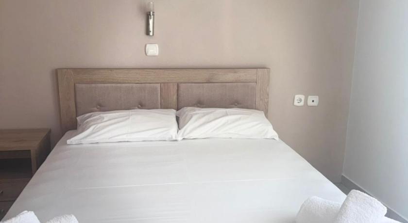 Image of Studio with Sea or Garden View -Second Floor 7
