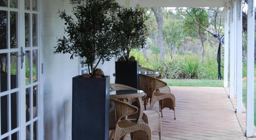 Llewellin's Guest House photo