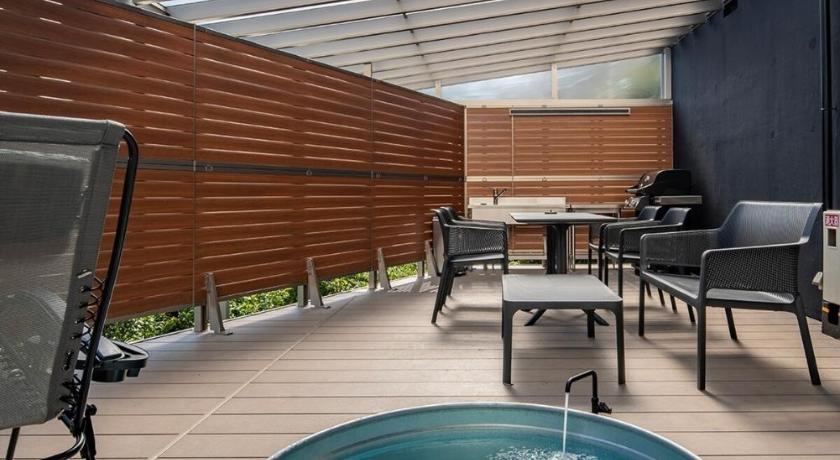 伊東 Maigre YEBISU 4星级 住宿 餐厅