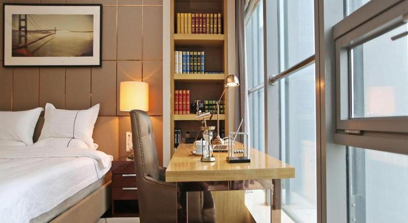 Nanjing YuTimes Hotel - image 13