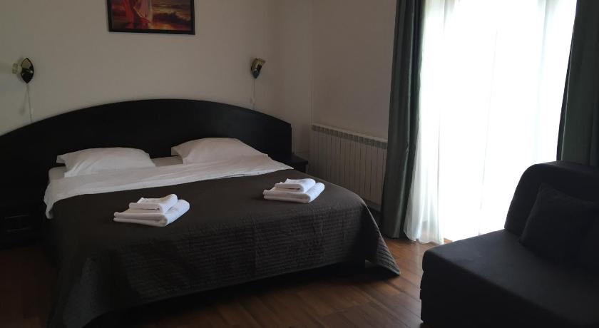 Casa Transilvania — Hotel in Brasov