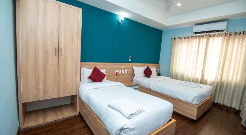 Diyalo Foodland Chitwan — Chitwan (2)