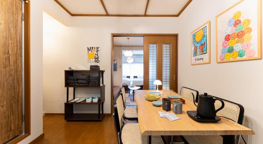 Tokyo Animal Art Apartment Type 12 4-Star Accommodation exterior