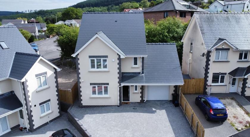 Home from home in Heolgerrig BPW