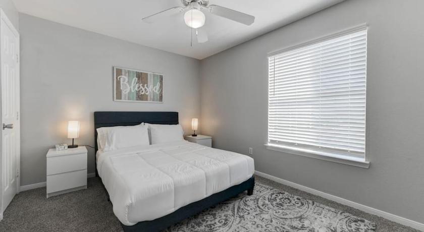 오스틴 (TX) Spacious apartment w pool hot tub & pet-friendly 4성급 숙소 수영장