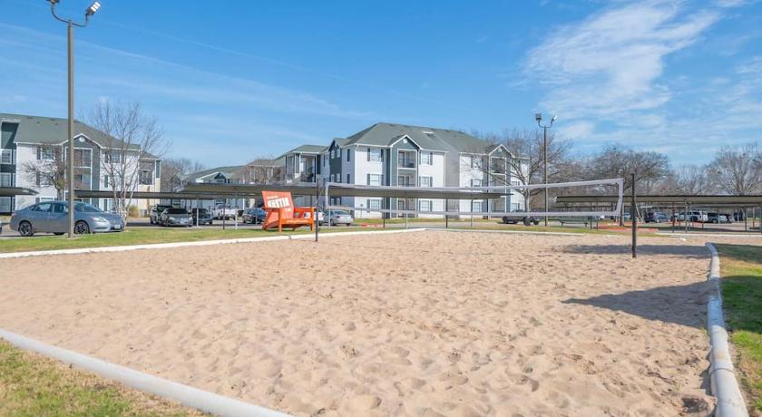 오스틴 (TX) Spacious apartment w pool hot tub & pet-friendly 4성급 숙소 부대시설