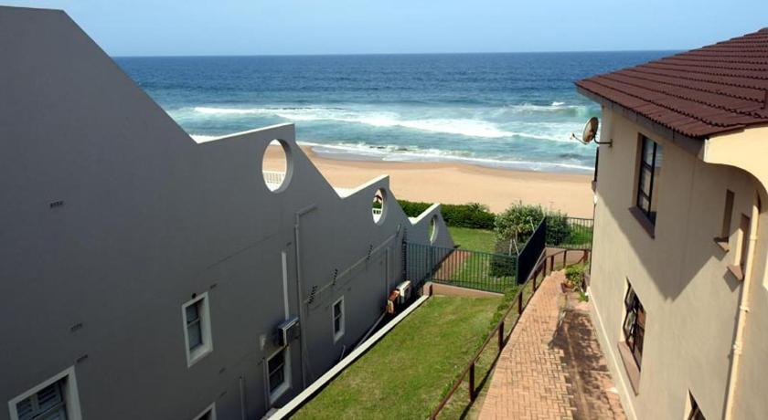 AAK Beach Villa