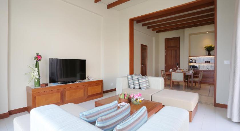 FLC Luxury Resort Samson photo