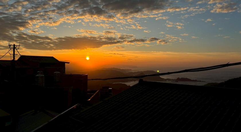 타이베이 微旅民宿 近老街 觀景露台 歡迎獨旅 3성급 게스트하우스 레스토랑