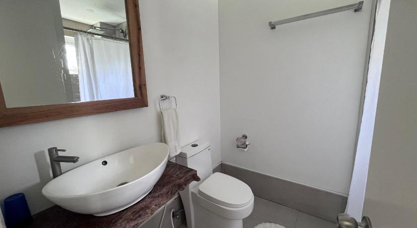 Image of Deluxe Queen Room 5