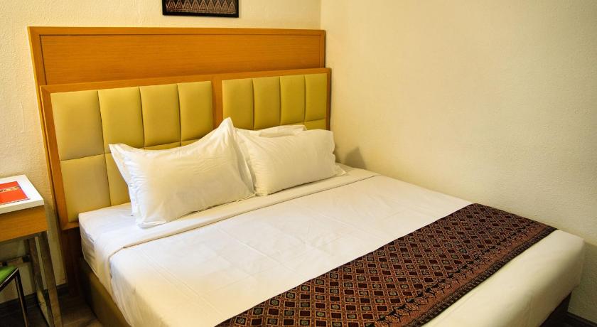 Image of Premium Family Suite with Bathtub & Sea view 4