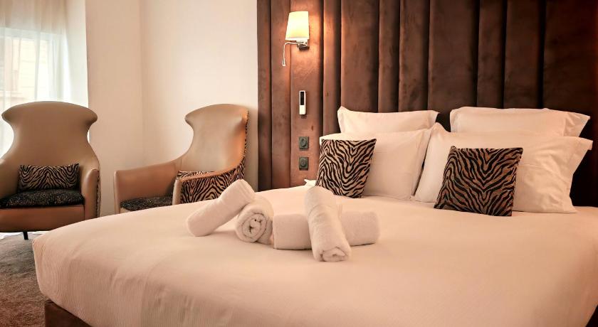 Image of Junior Suite family 6