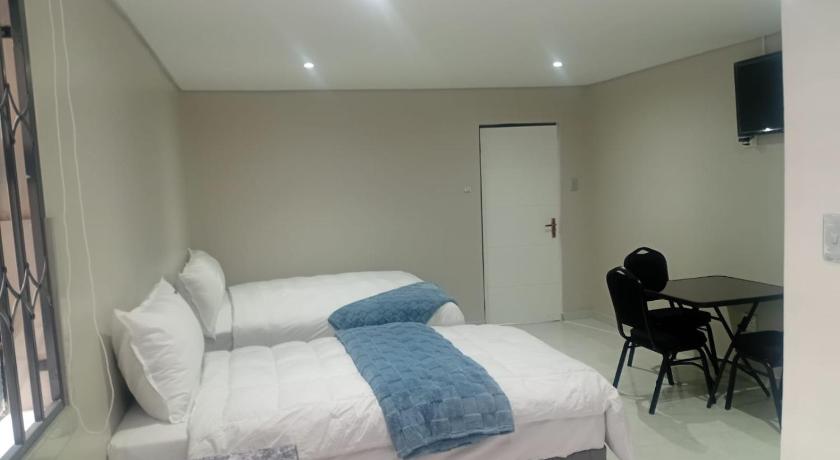 Hayat Hotel - image 14
