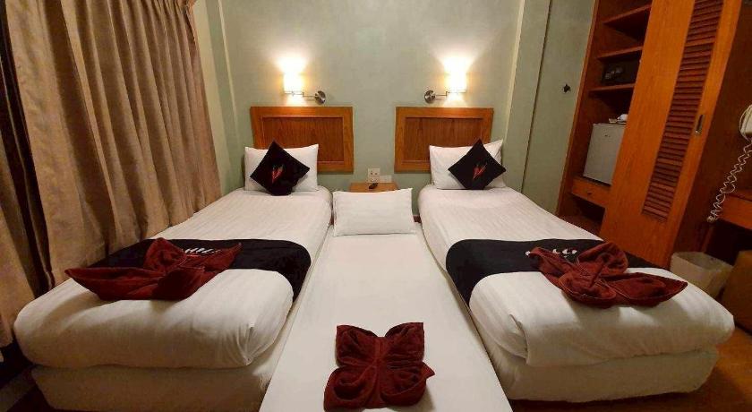 Image of Twin Room 6