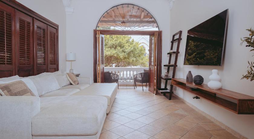 Stunning Terrace Hidden Among Ruins Ofcascoviejo