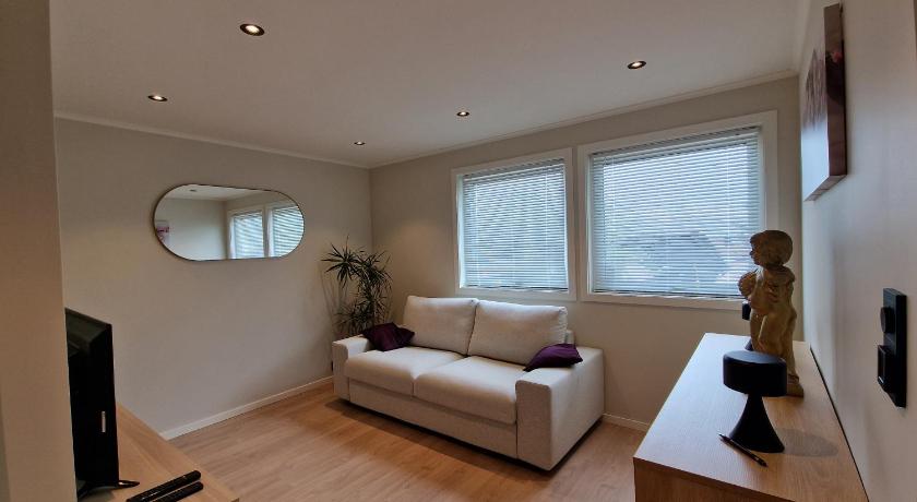 Comfortable Apartment Sleeps 4 Near Kristiansand City Center