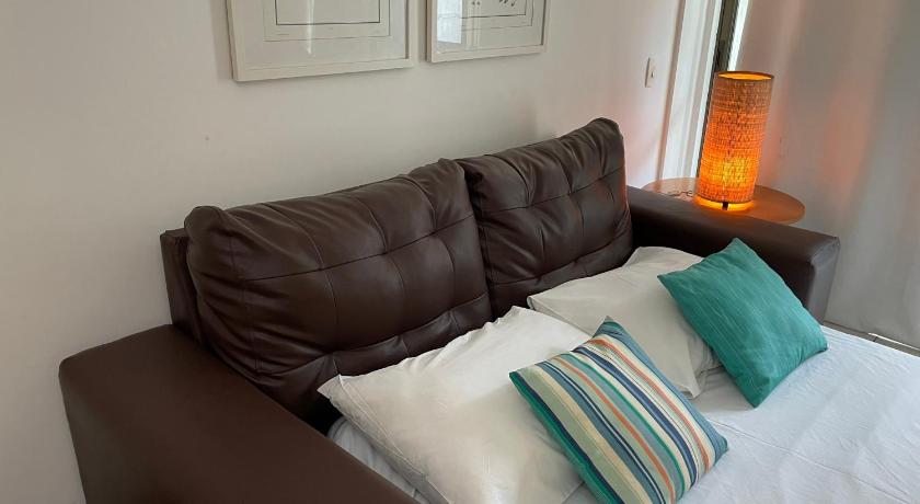 Image of One-Bedroom Apartment 6