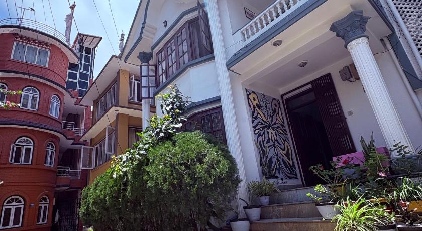 DRAKON NEST HOMESTAY — Kathmandu (3)