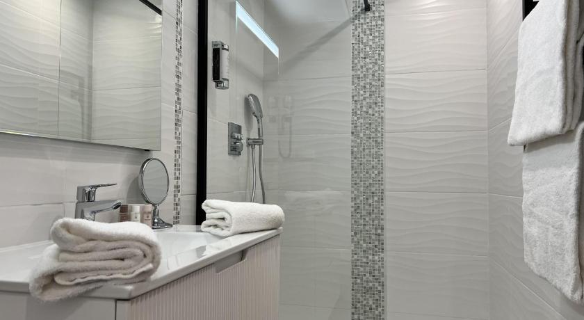 Image of Twin Room with Terrace - Sea View 2