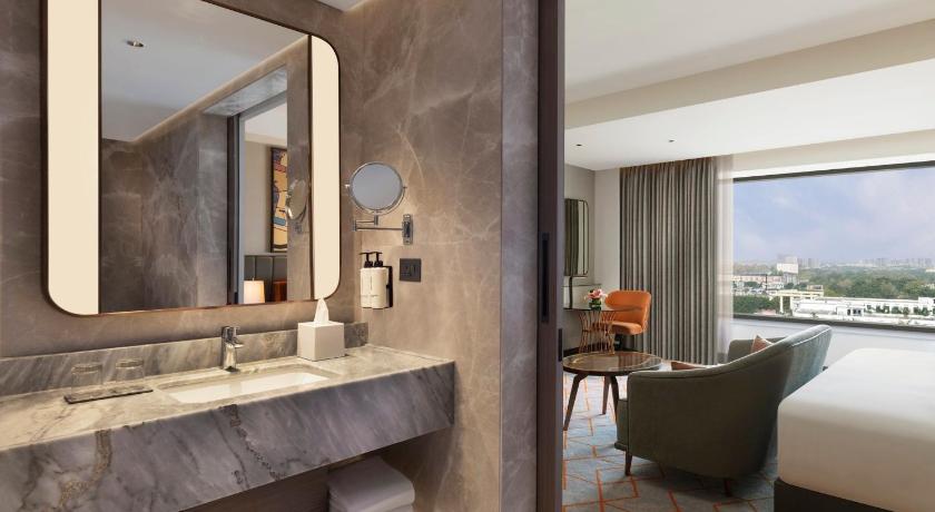 Crowne Plaza Lucknow