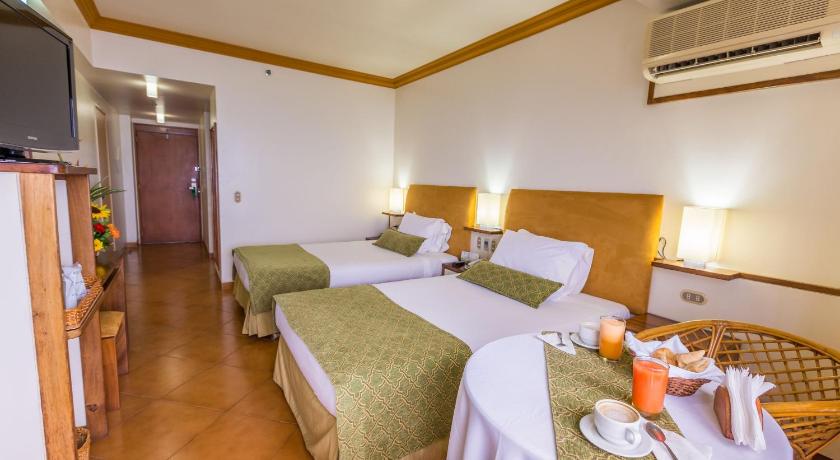 Image of Twin Room with Mountain View 2