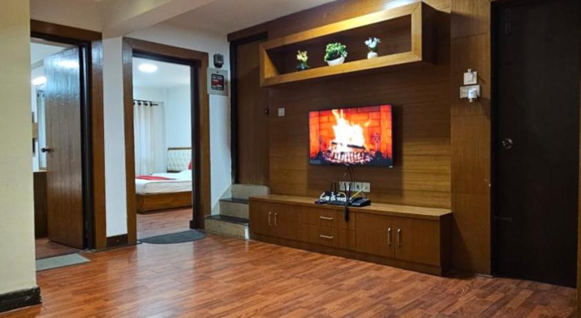 Sichu Chhen — Kathmandu (4)